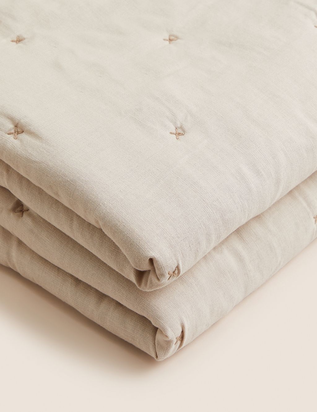 Cotton with Linen Bedspread image 5