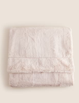 

M&S Collection Supersoft Faux Fur Throw - Blush, Blush