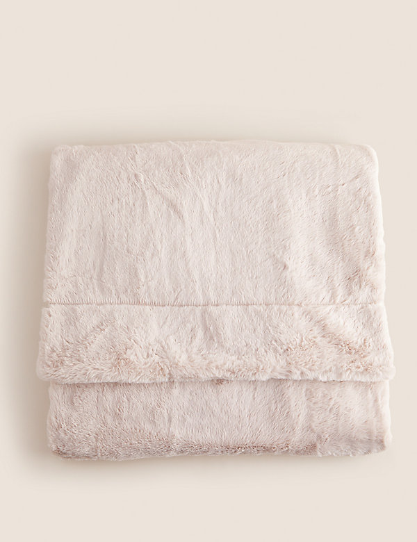 Supersoft Faux Fur Throw - AT