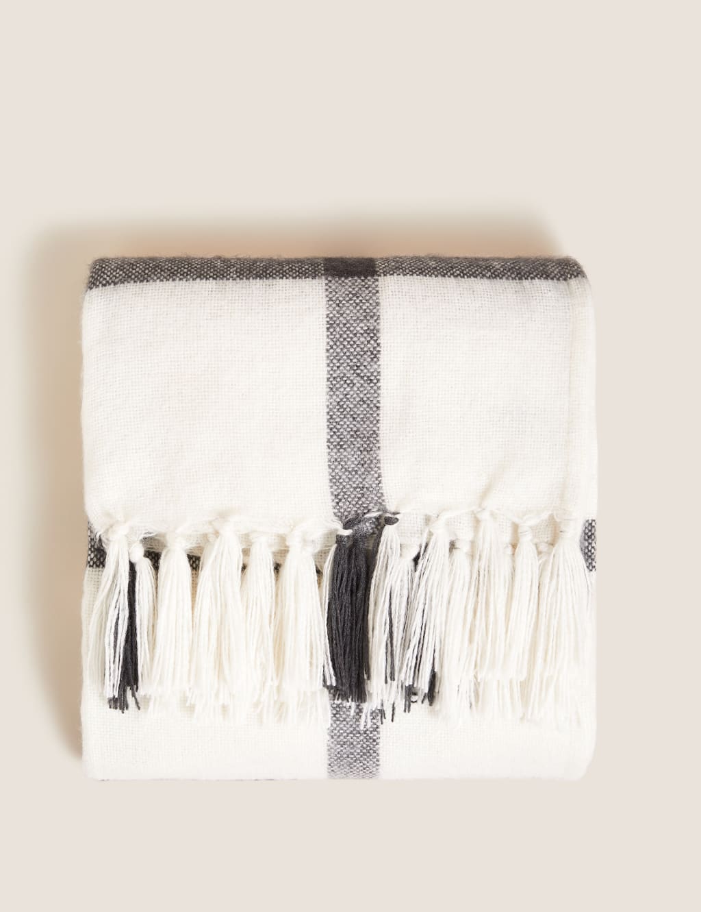 Checked Throw image 1
