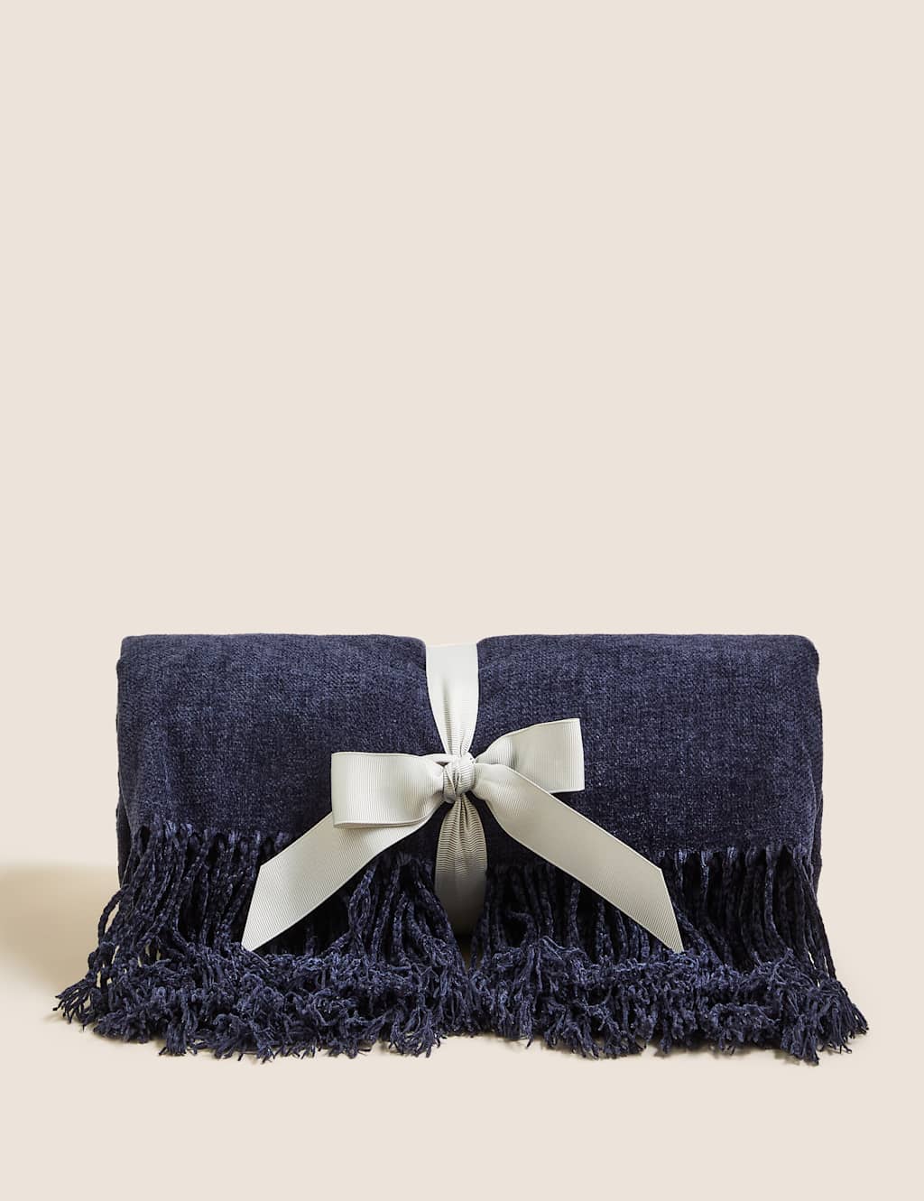Chenille Plain Throw image 4