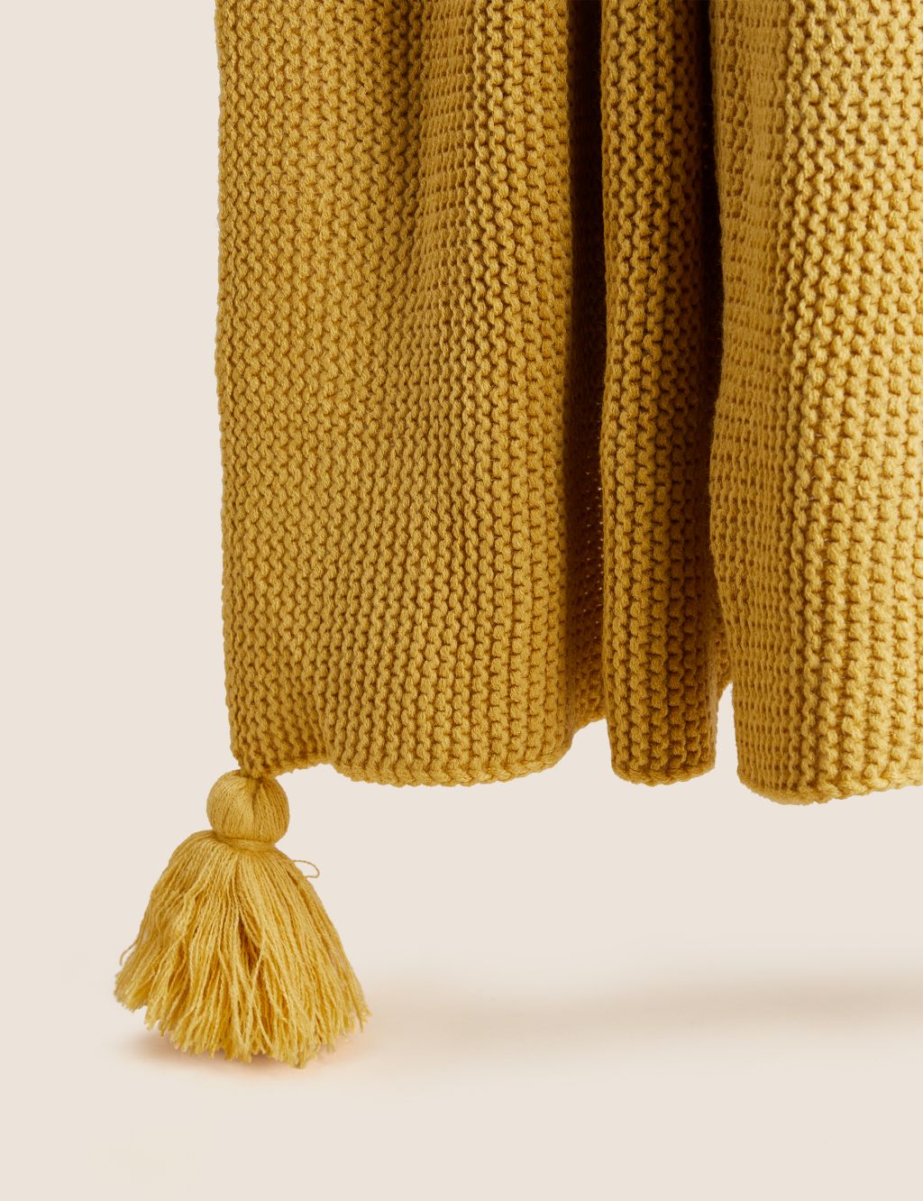 Knitted Tassel Throw image 5