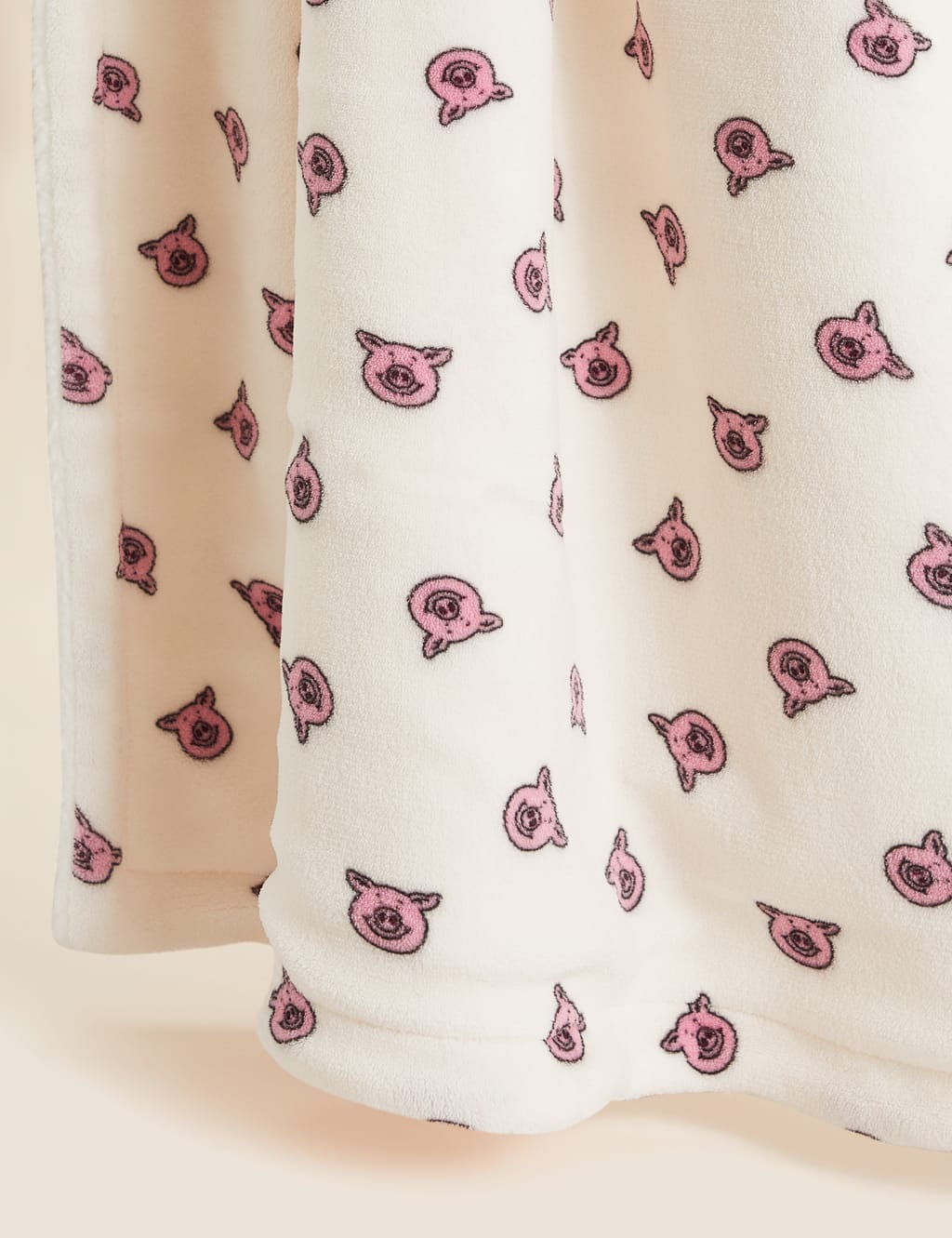 Percy Pig™ Borg Fleece Throw image 2
