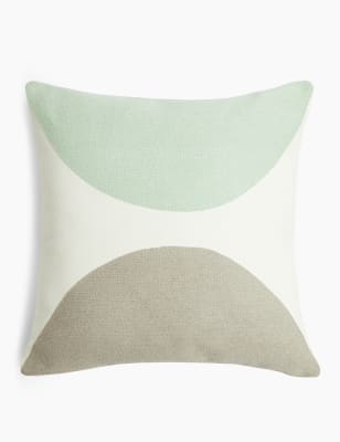 Coussin &agrave; motif demi-lune