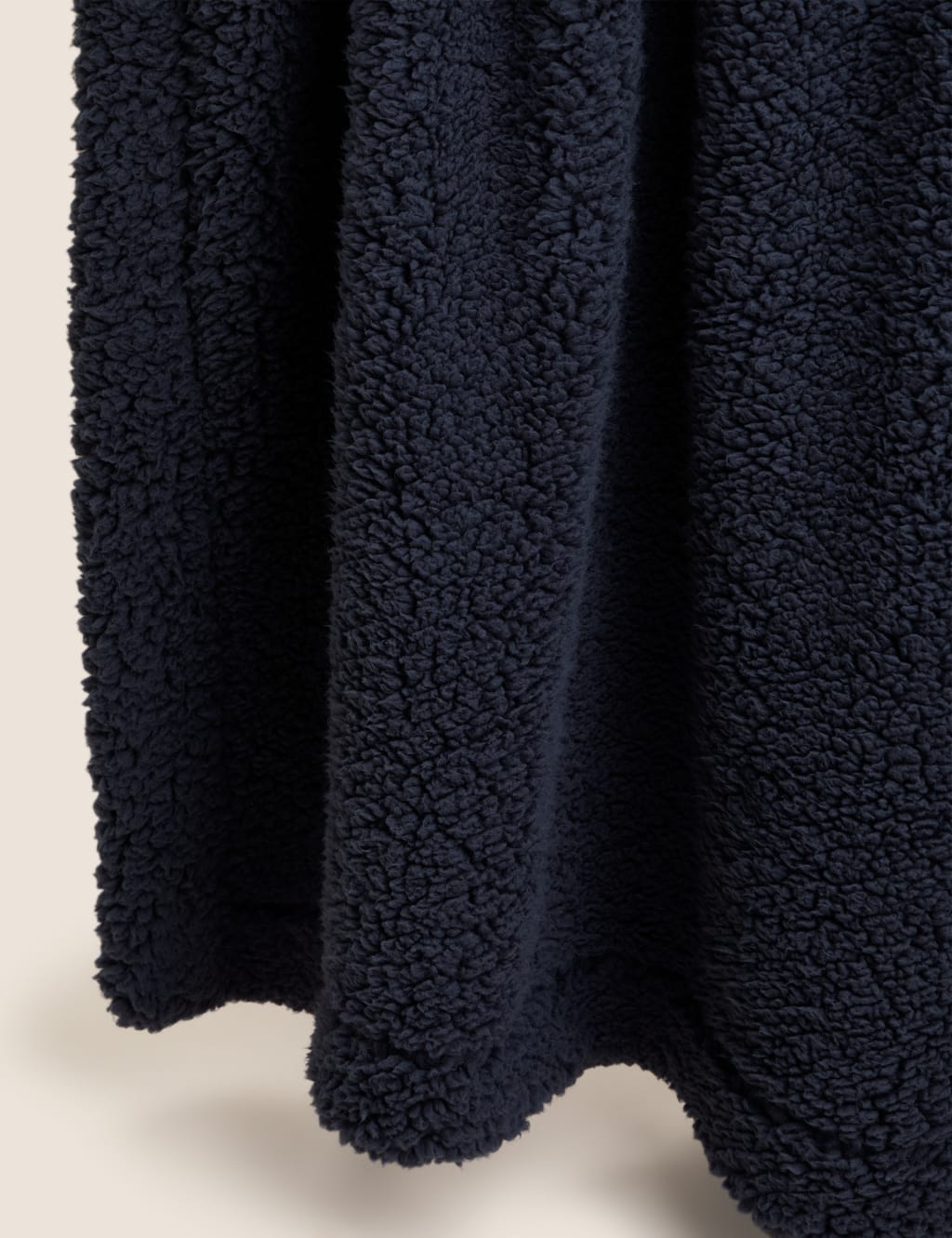 Borg Fleece Throw image 2