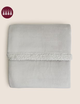 

M&S Collection Borg Fleece Throw - Light Grey, Light Grey