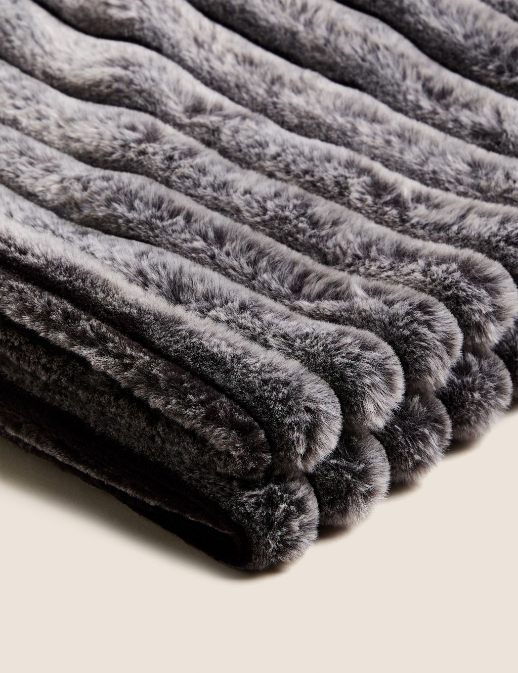 Faux Fur Ribbed Throw image 3