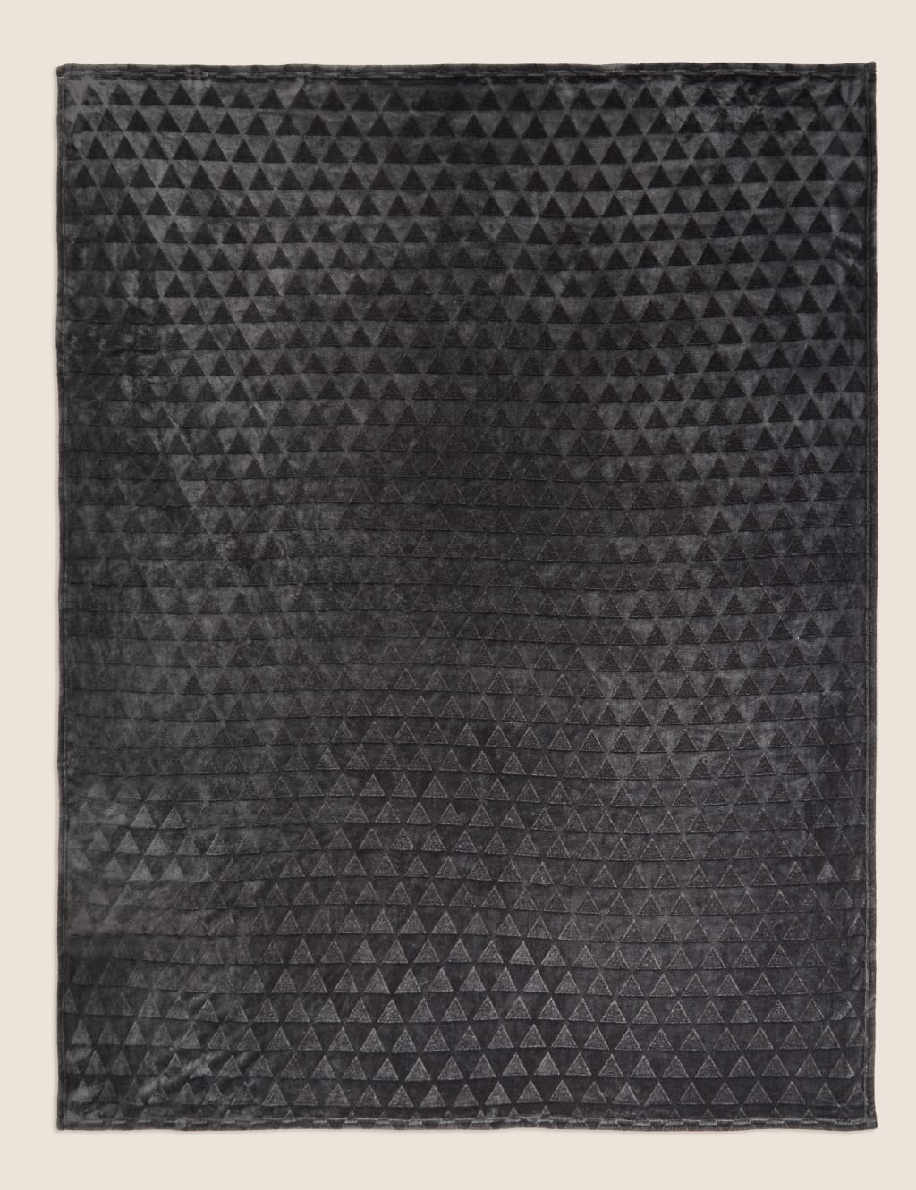 Fleece Geometric Patterned Throw image 4