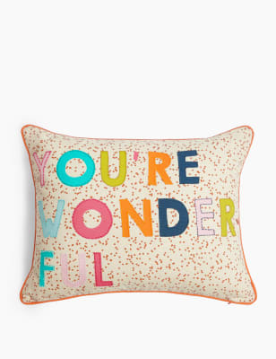 Coussin avec texte &laquo;&nbsp;You're Wonderful&nbsp;&raquo;