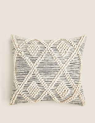 Pure Cotton Macramé Tufted Diamond Cushion