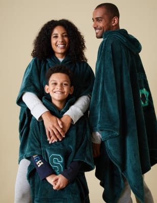 

The M&S Snuggle™ Kapuzendecke mit Harry Potter™ Slytherin-Motiv - Green, Green