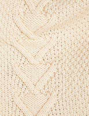 Chunky Cable Knit Throw | M&S