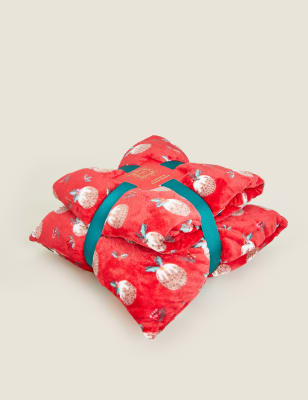 

Fleece Pudding Cushion and Throw Bundle - Red Mix, Red Mix