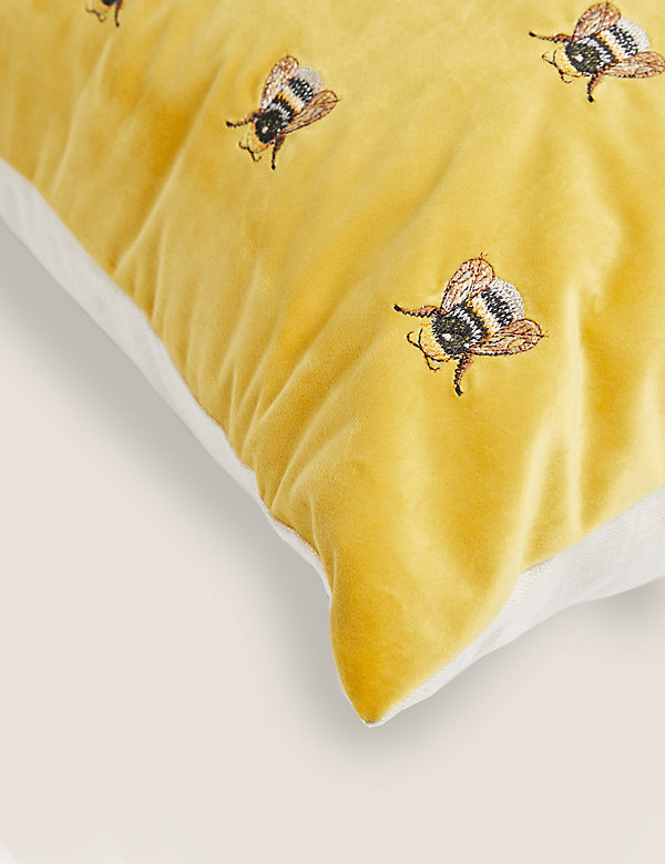 天鹅绒蜜蜂刺绣靠垫 - SG