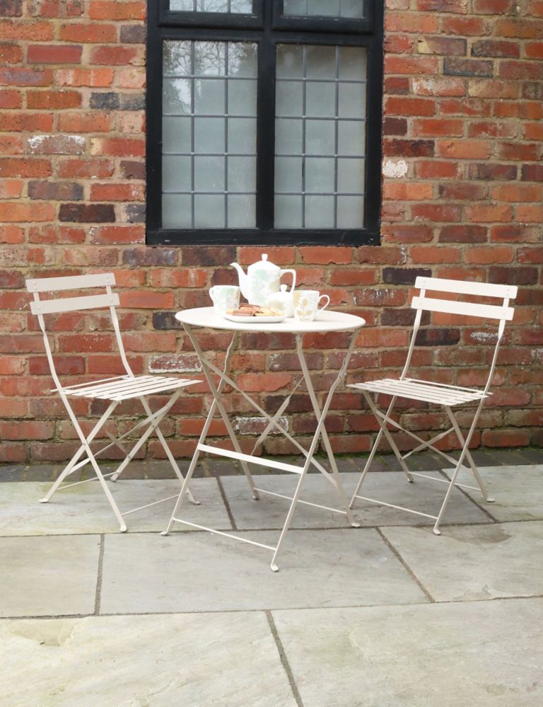 Padstow Bistro Garden Table & Chairs 1 of 6