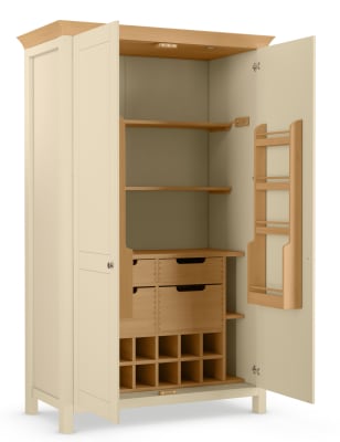 Cream larder outlet unit