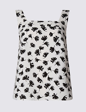Palm Print  Shell Top Image 2 of 4