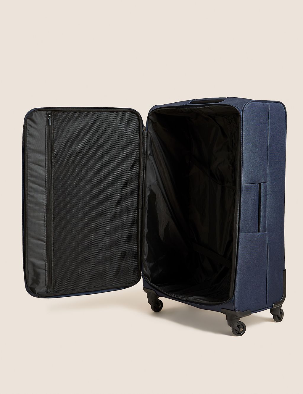 Palma 4 Wheel Soft Large Suitcase 4 of 7