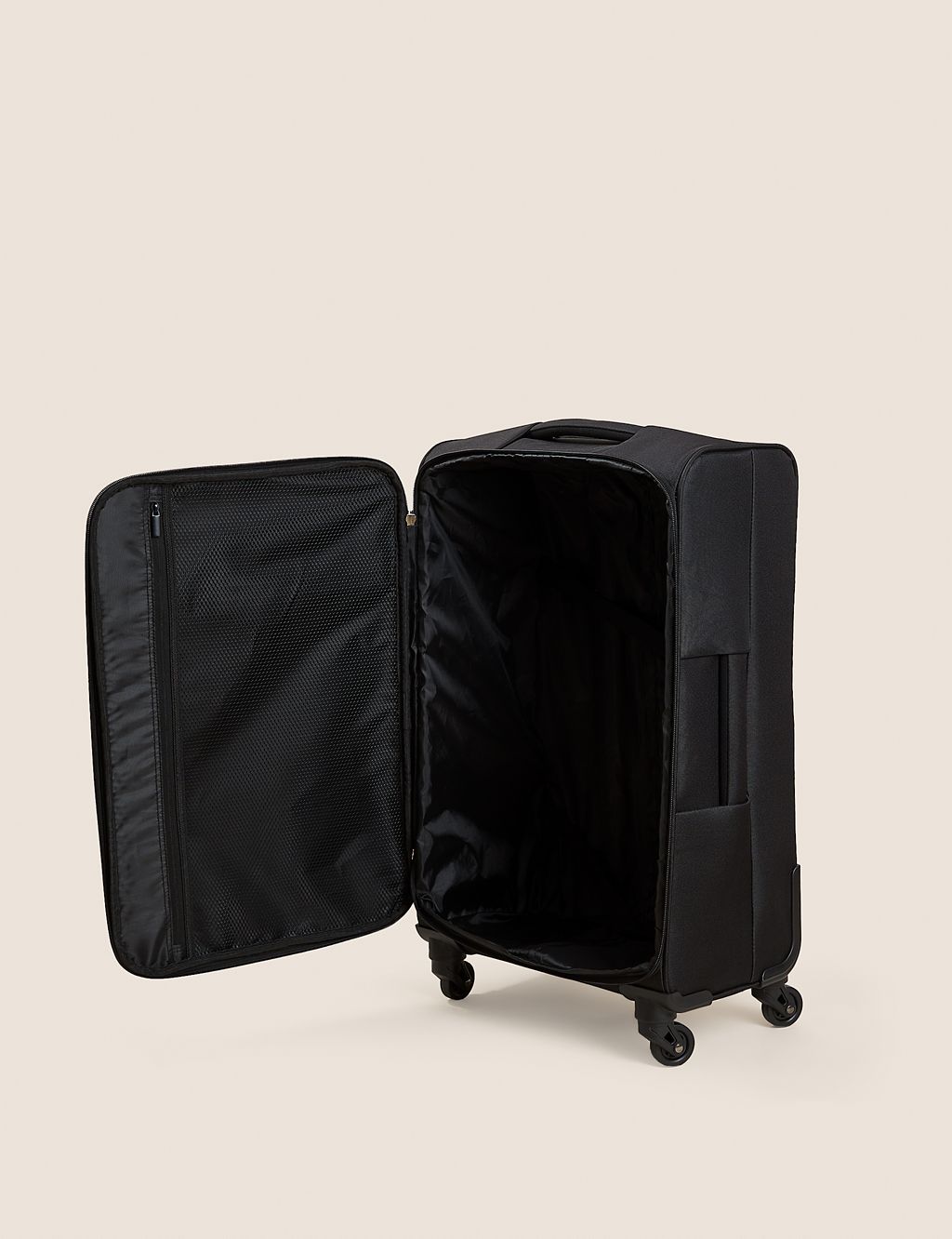 Palma 4 Wheel Soft Medium Suitcase 4 of 8