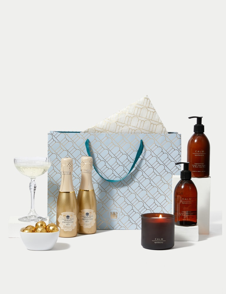 Pamper Gift Bag 1 of 4