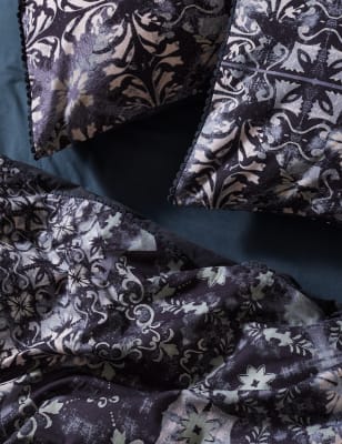 Paris Sandrine Bedding Set Image 2 of 6