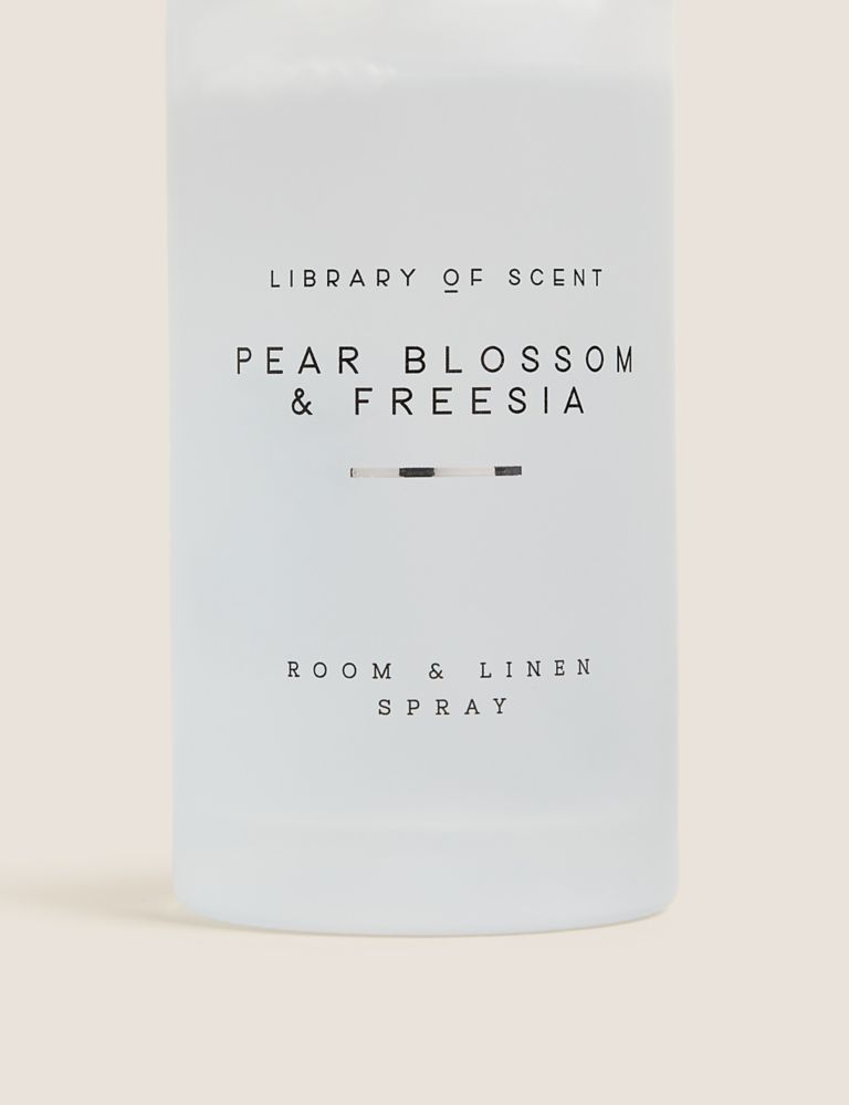 Pear Blossom & Freesia Room & Linen Spray 3 of 3