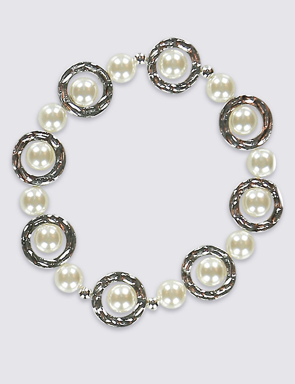 Pearl Circle Bracelet Image 1 of 2