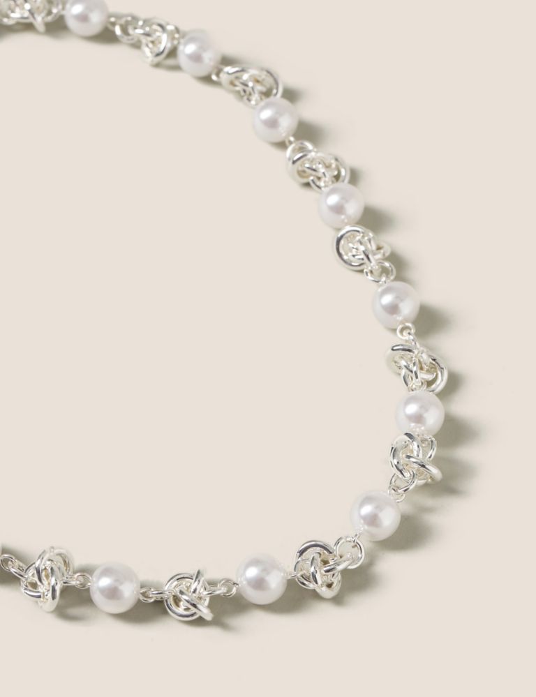 Pearl Knot Chain Necklace 2 of 2