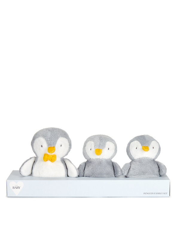 Penguins Family Set Image 1 of 2