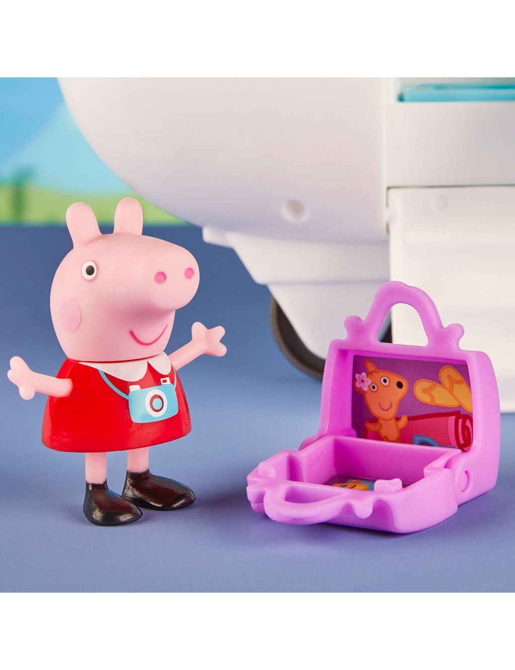 Peppa pig end of the new arrivals pier playset