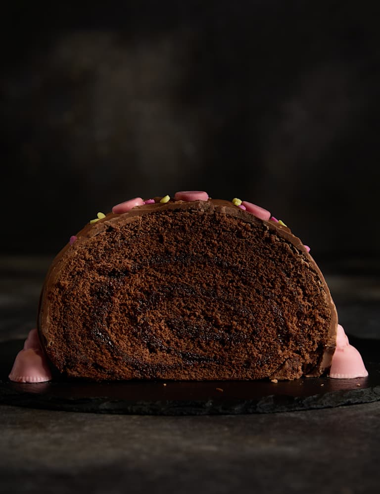 personalised-connie-the-giant-caterpillar-cake-serves-40-m-s