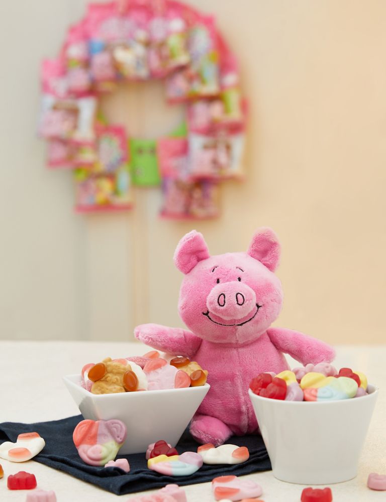 Picture Holder with Percy Pig favourites & Plush Toy 3 of 5