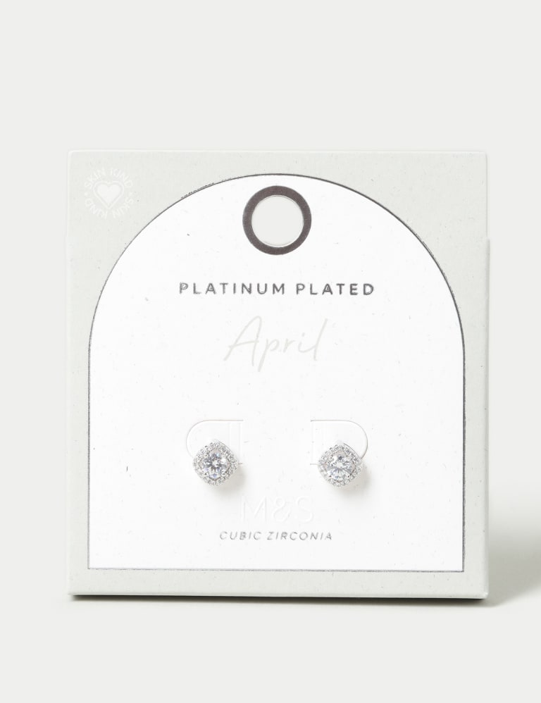 April 1 birthstone discount