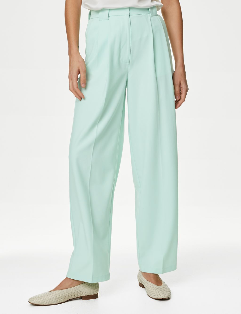 Pleat Front Relaxed Straight Trousers 4 of 5