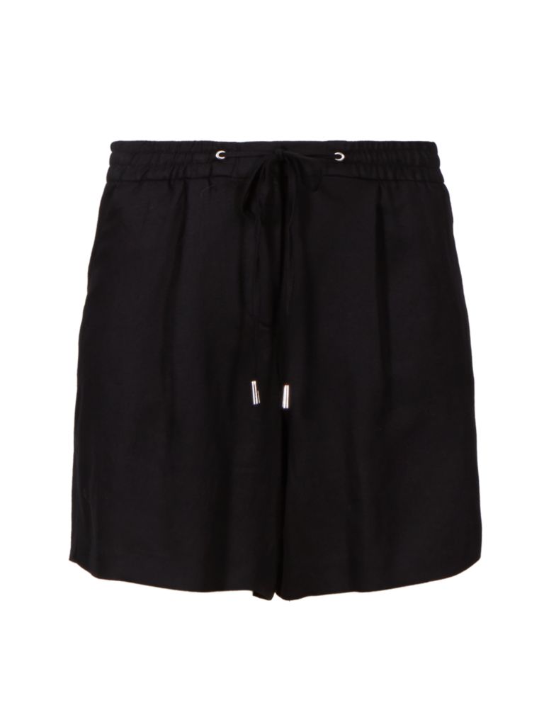 Pleated Holiday Shorts with Linen 3 of 4