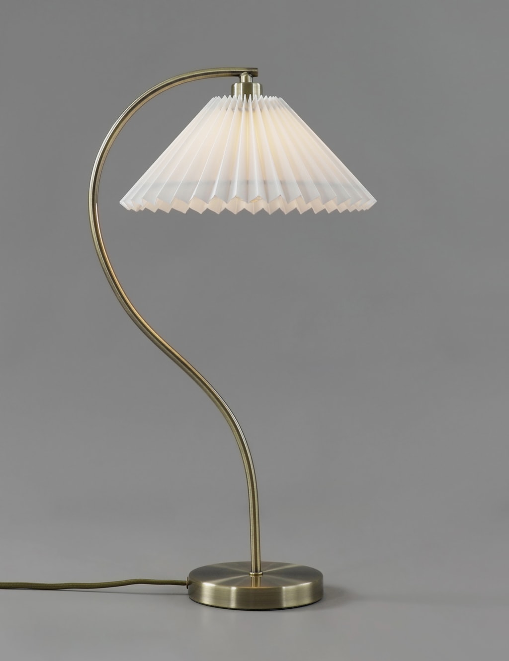 Pleated Medium Table Lamp