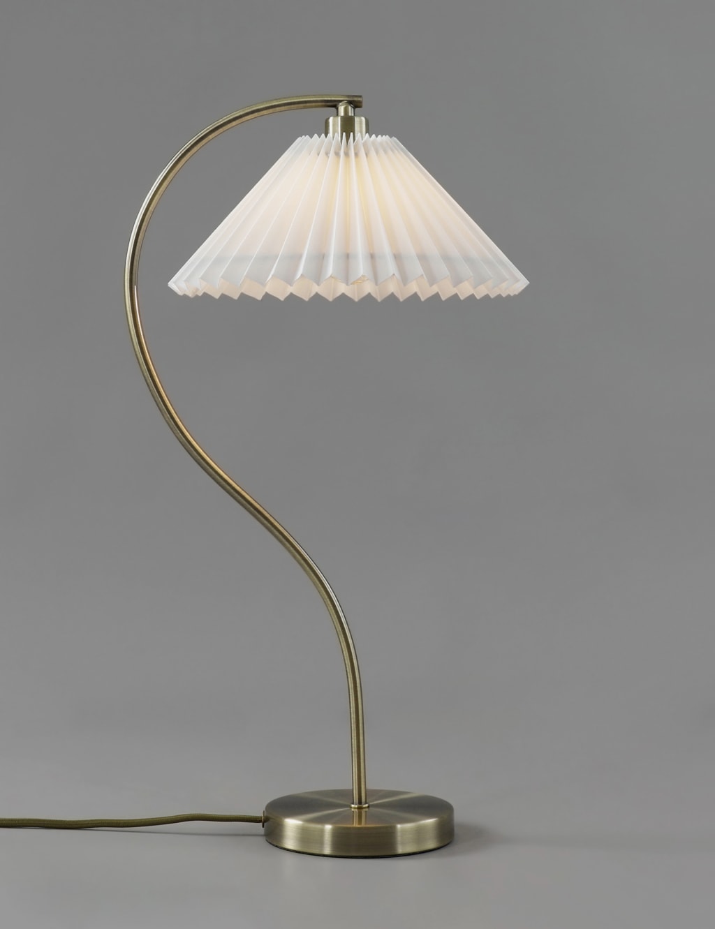 Pleated Medium Table Lamp 5 of 7