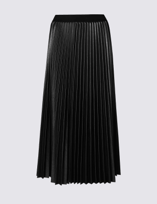 Black pleated shop skirt m&s