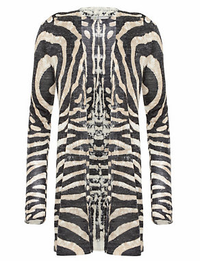 Plus Open Front Animal Print Cardigan with Linen Image 2 of 6