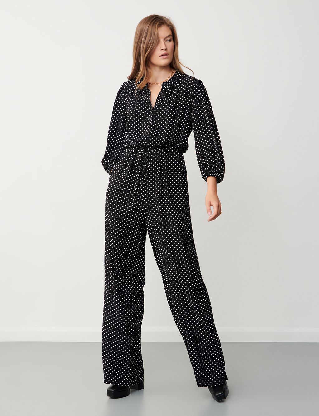 Polka Dot Tie Detail Waisted Jumpsuit 3 of 4