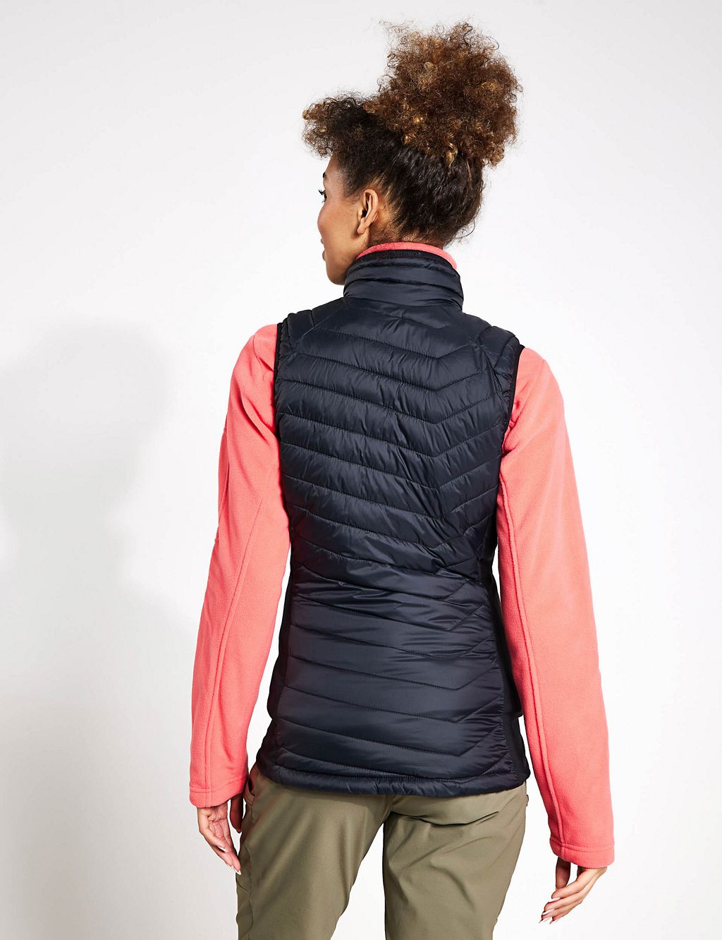 Powder Pass Padded Funnel Neck Gilet 2 of 4