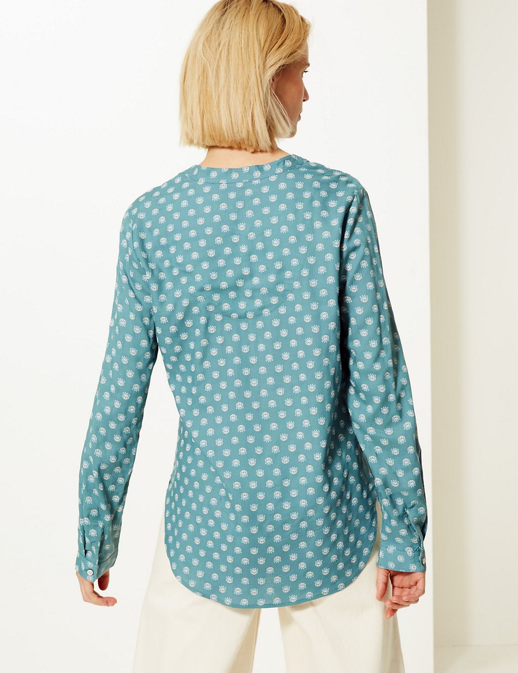 Printed Button Detailed Blouse 4 of 4