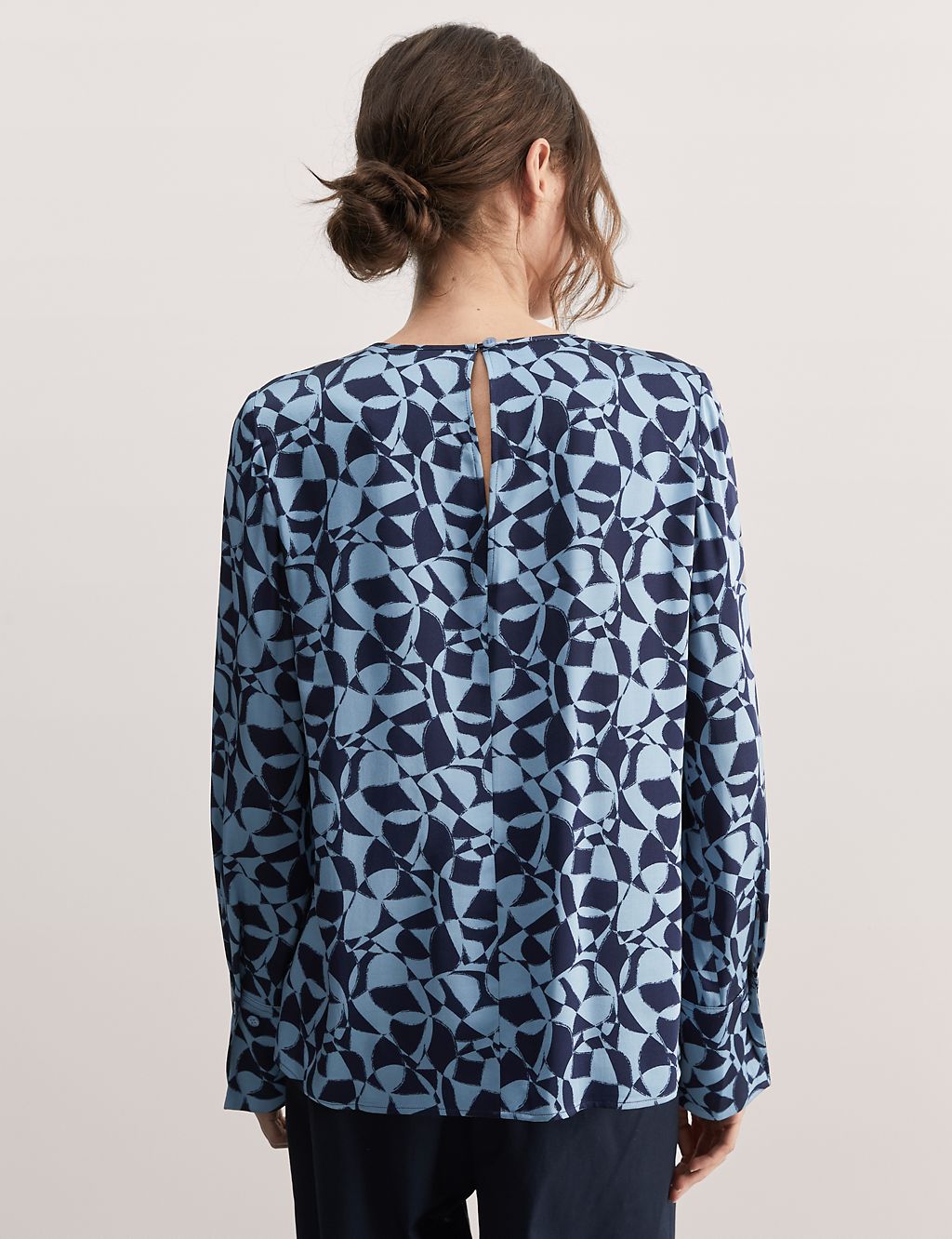 Printed Crew Neck Blouse 4 of 7