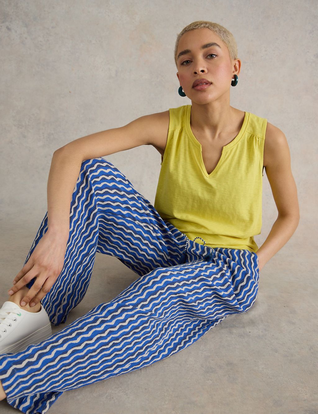 Printed Drawstring Wide Leg Trousers 5 of 6