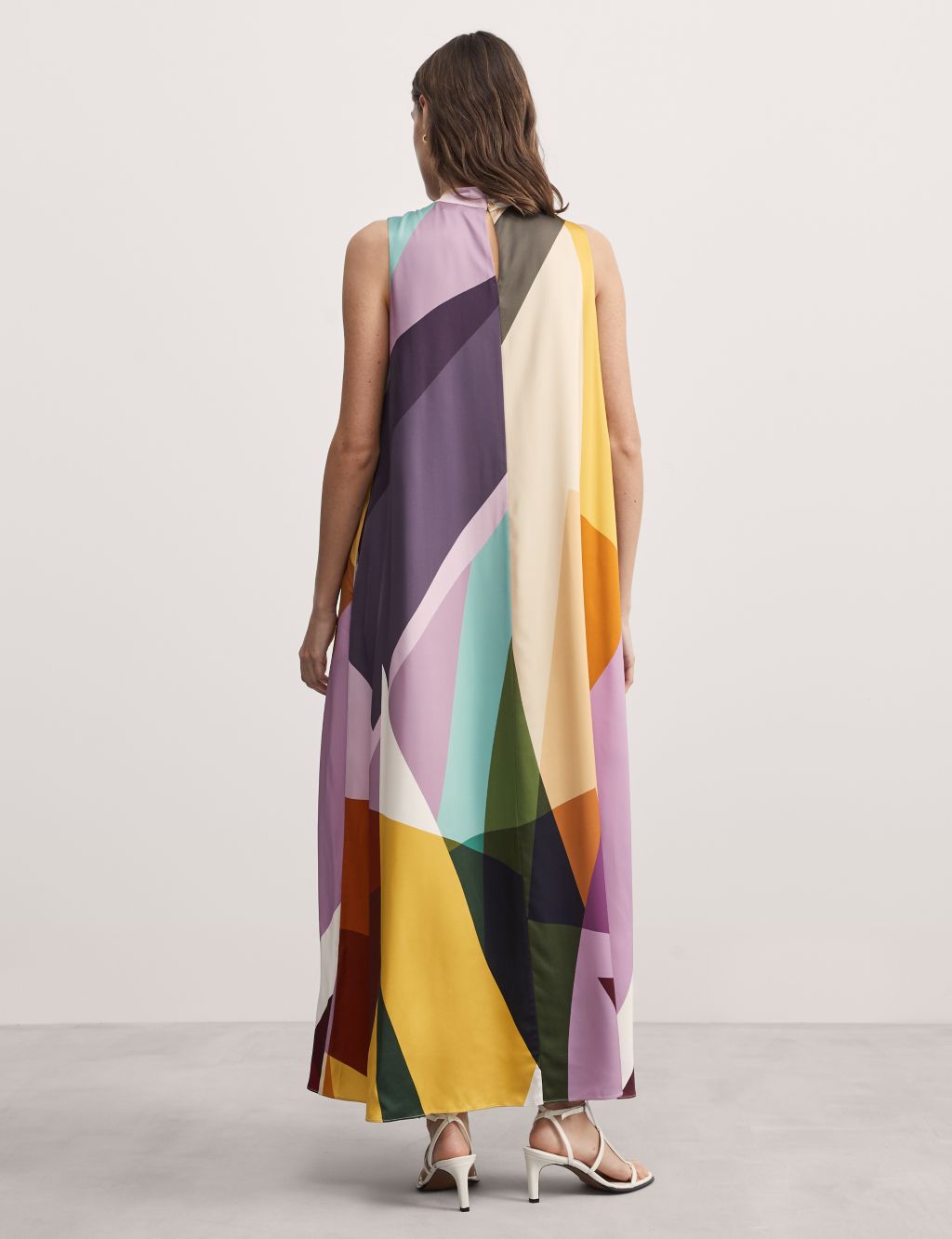 Printed Funnel Neck Maxi Shift Dress 5 of 7