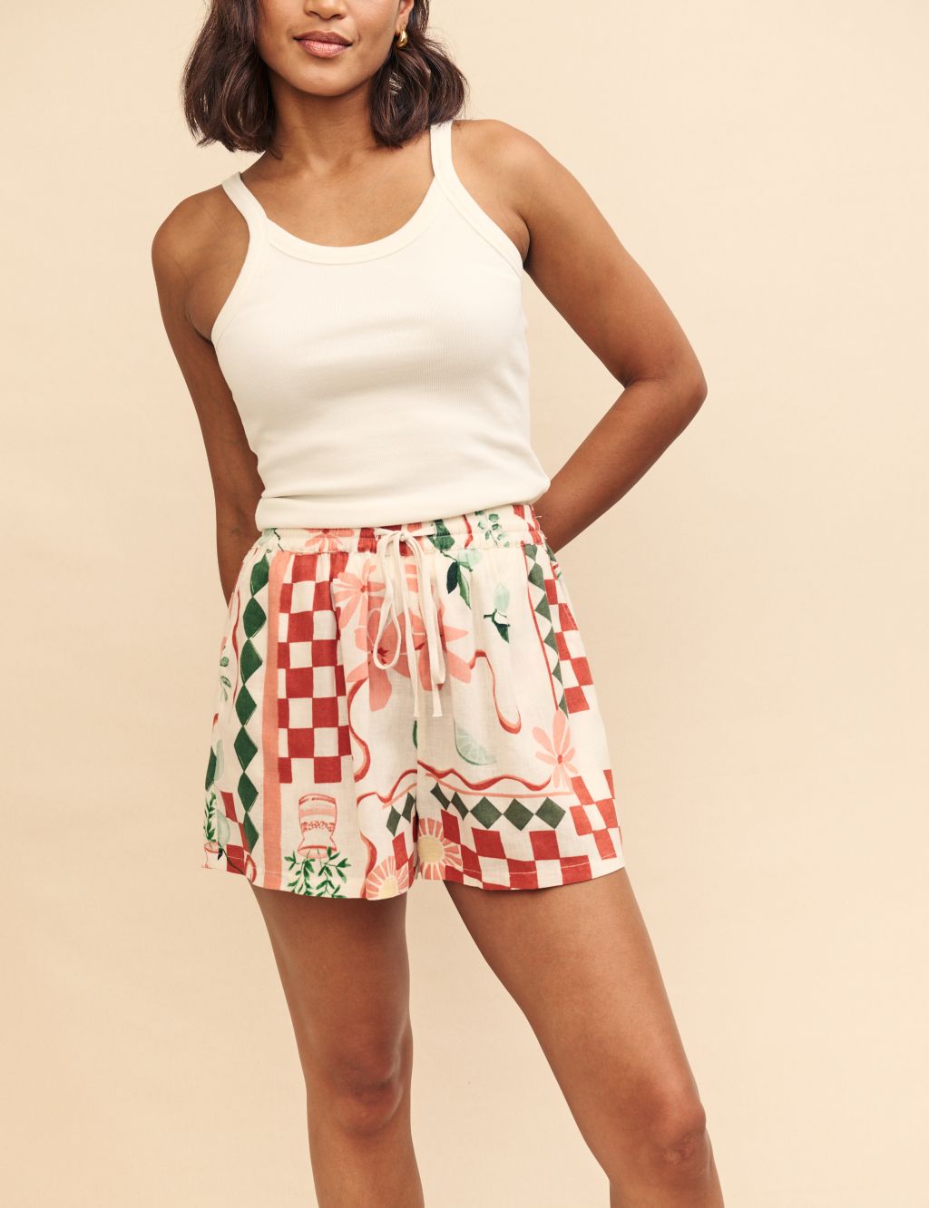 Printed High Waisted Shorts with Linen 2 of 5