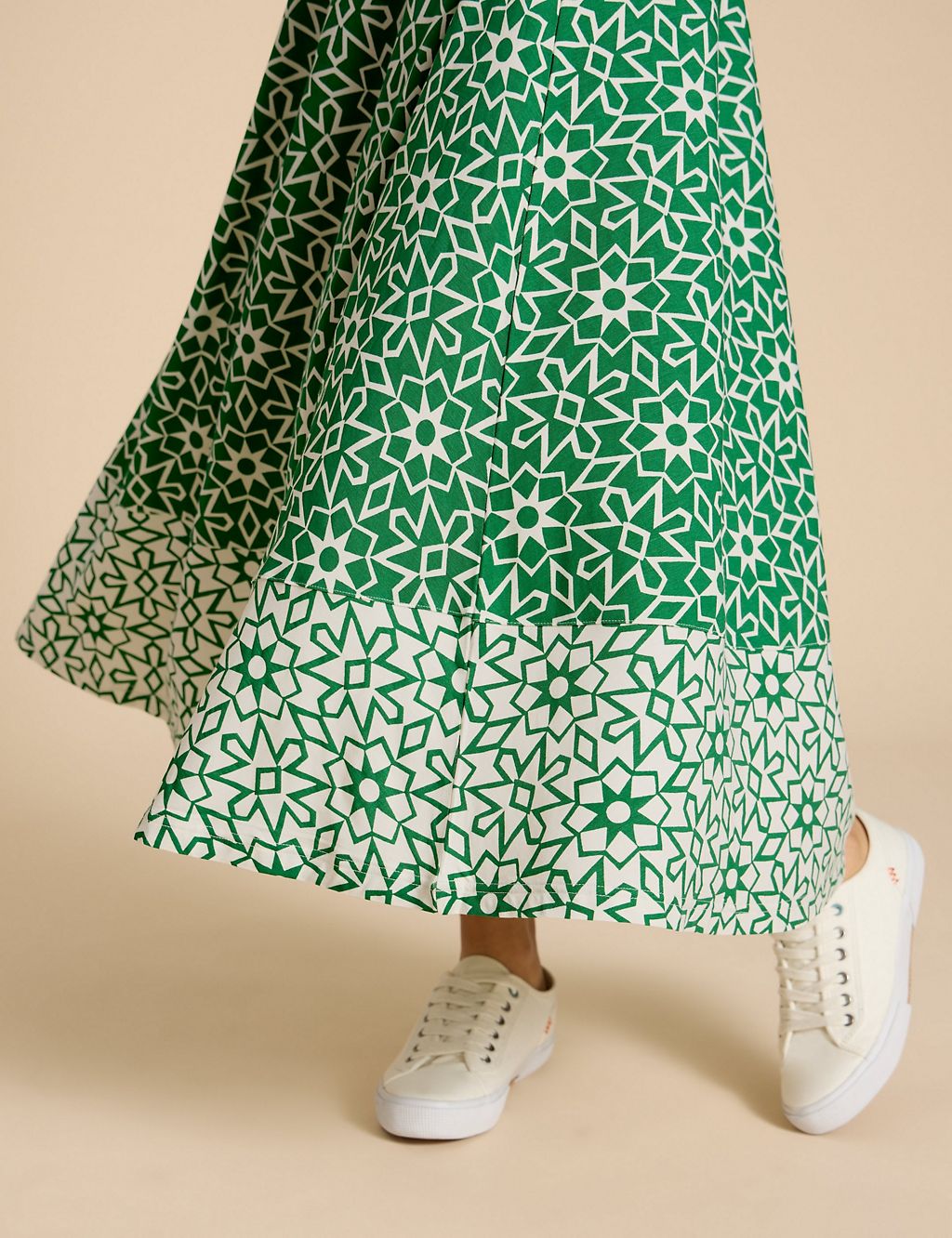 Printed Midaxi Tiered Skirt 4 of 6