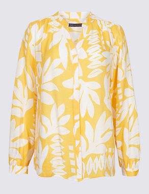Printed Notch Neck Long Sleeve Blouse Image 2 of 5