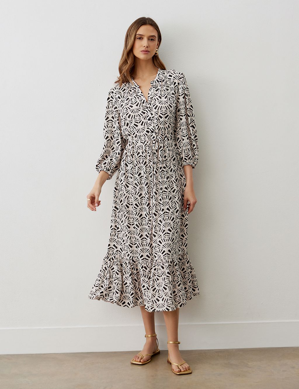 Printed Notch Neck Midaxi Tiered Dress 3 of 5