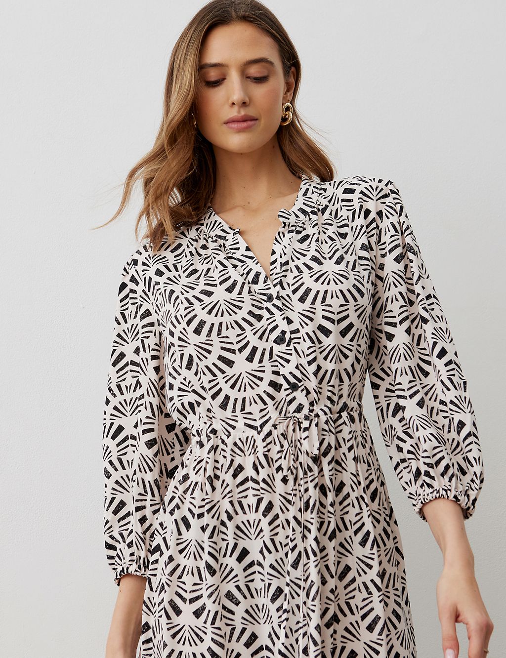 Printed Notch Neck Midaxi Tiered Dress 2 of 5